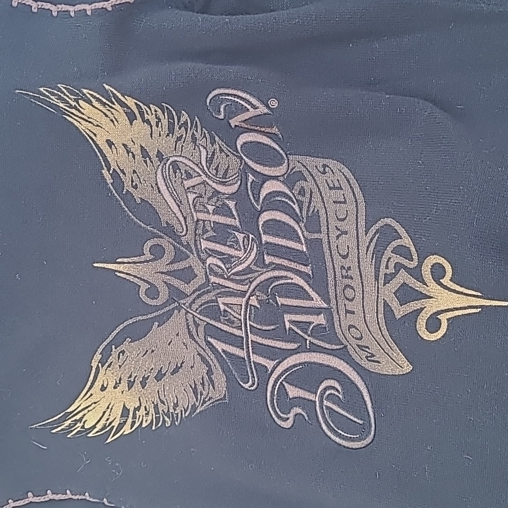 HD hooded sweater